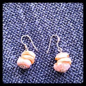 Awesome puka shell earrings.